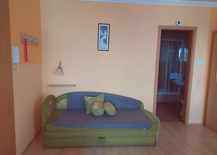 Apartament Azur & Smaragd Apartmanhaz *